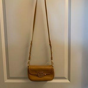 Light brown leather Tory Burch crossbody purse
